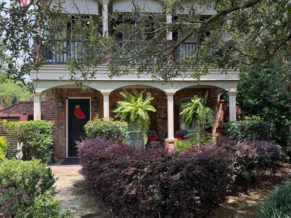 365 S Section St, Fairhope, AL 36532