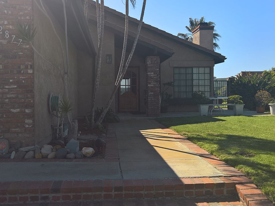 1st image of 2877 Calle Heraldo