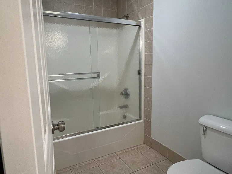 2149 S Cedar Hill Ave — Photo 22