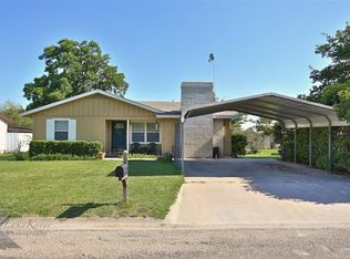 105 Bryant Rd, Clyde, TX 79510