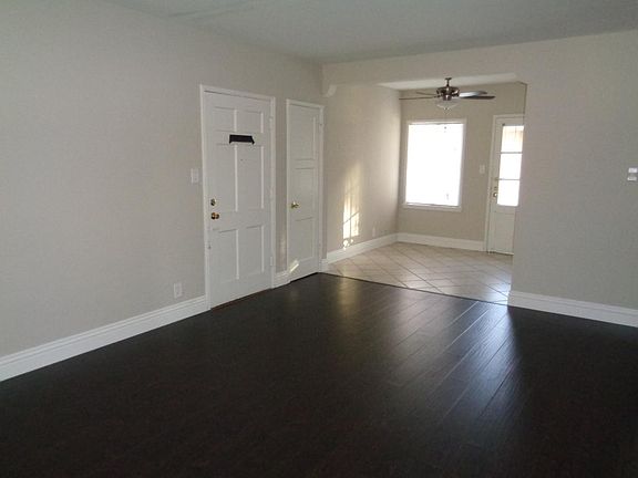 2nd image of 847 E 46th St