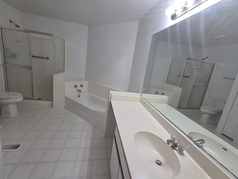 2213 Camden Ln #2213 — Photo 10