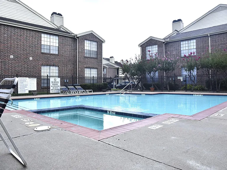 2121 El Paseo St #2000 — Photo 26