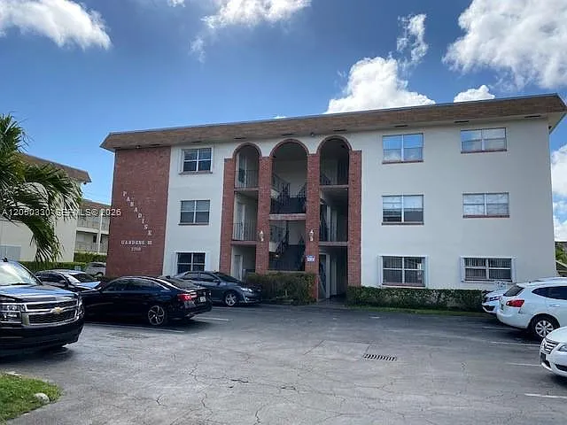 2210 Taylor St #103 — Photo 14