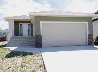 256 W Greenwood Rd, Coalhurst, AB T0L0V2