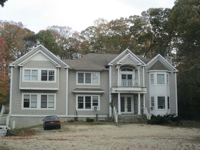 1st image of 150 Christian Ave