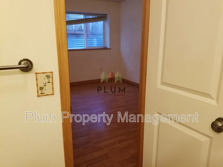 1620 S 14th St W — Photo 27