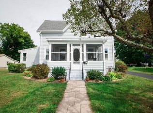 9 Crapo St, Taunton, MA 02780