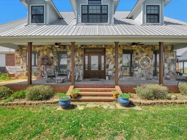 1512 Fm 1, San Augustine, TX 75972