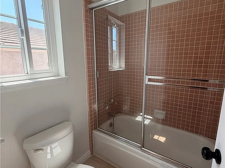 2664 Woodbury Dr — Photo 45