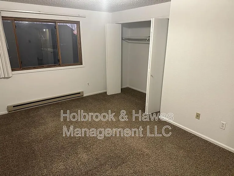 4887 Basswood Dr — Photo 18