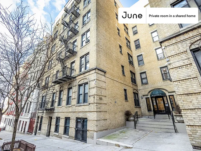 609 W 151st St #A — Photo 14