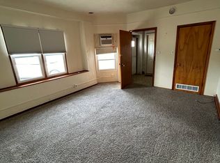 111 S Front St #B, Odell, IL 60460