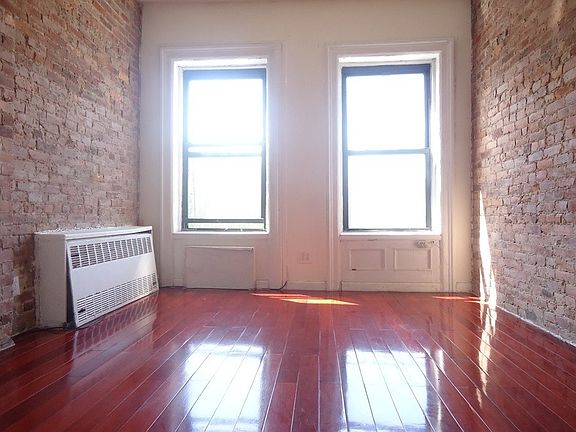 4th image of 954 Nostrand Ave
