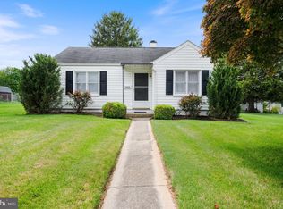 1111 Sunnyside Dr, Hagerstown, MD