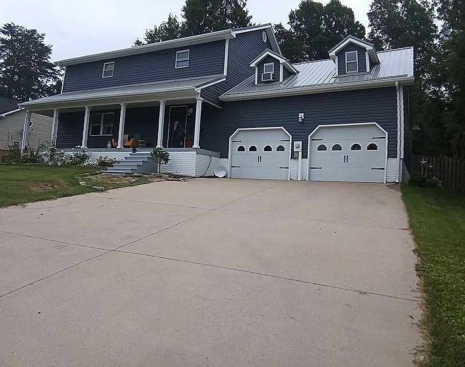 1st image of 155 Carden Dr