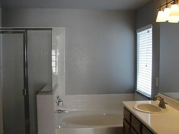 2408 Tilden Way — Photo 10