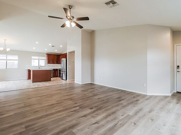 4th image of 1794 W Desert Canyon Dr