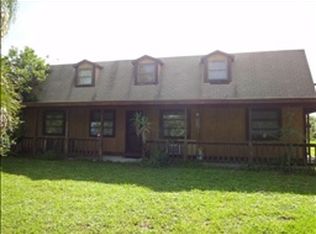 410 4th St SE, Naples, FL 34117