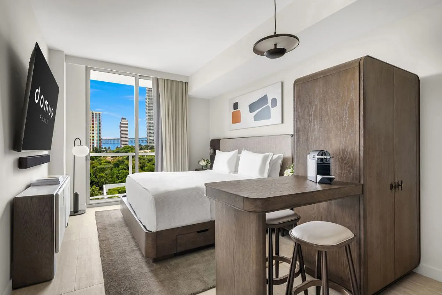 Studio, 1.0 bath, 322 sqft, $6,065 — Photo 2