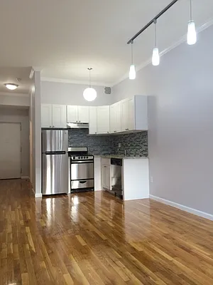 Rented by Citi Habitats | media 10