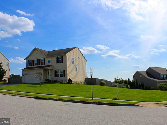 2nd image of 2251 Water Garden Dr