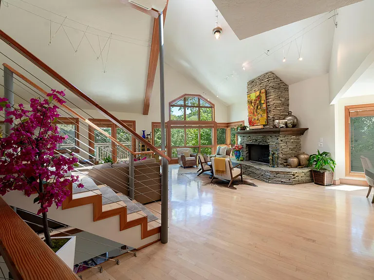 117 Norfolk Ave — Photo 4
