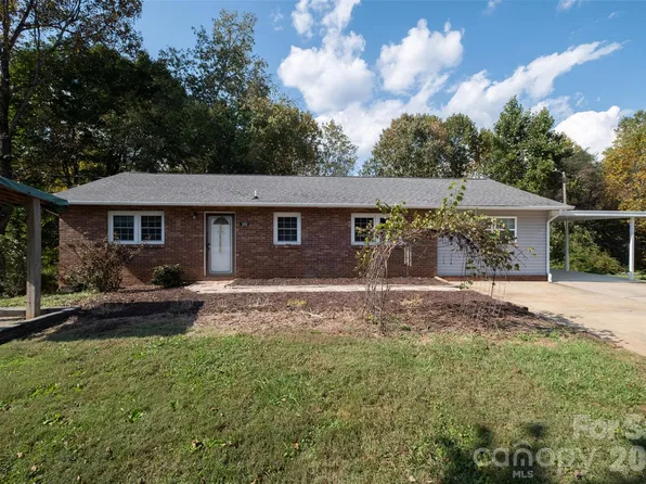 292 McKinney Rd, Marion, NC 28752