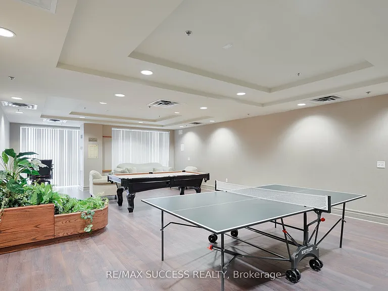 11 Michael Power Pl #Penthouse 14 — Photo 26