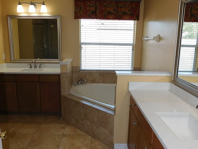 2320 Darlin Cir — Photo 48