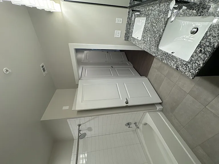 915 Glenwood Apartments on the Beltline — Photo 120