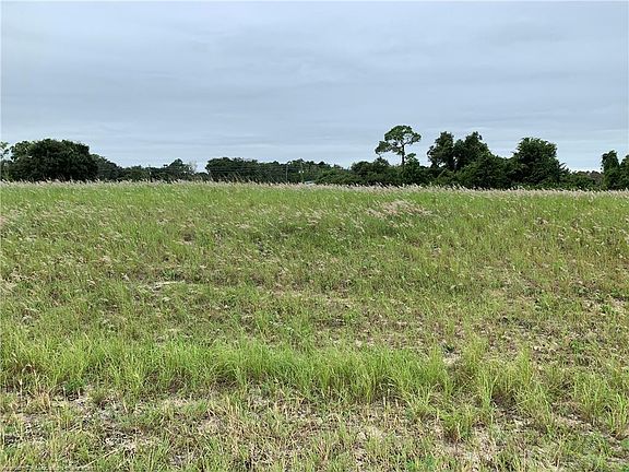 5th image of 2025 Jack Creek Dr