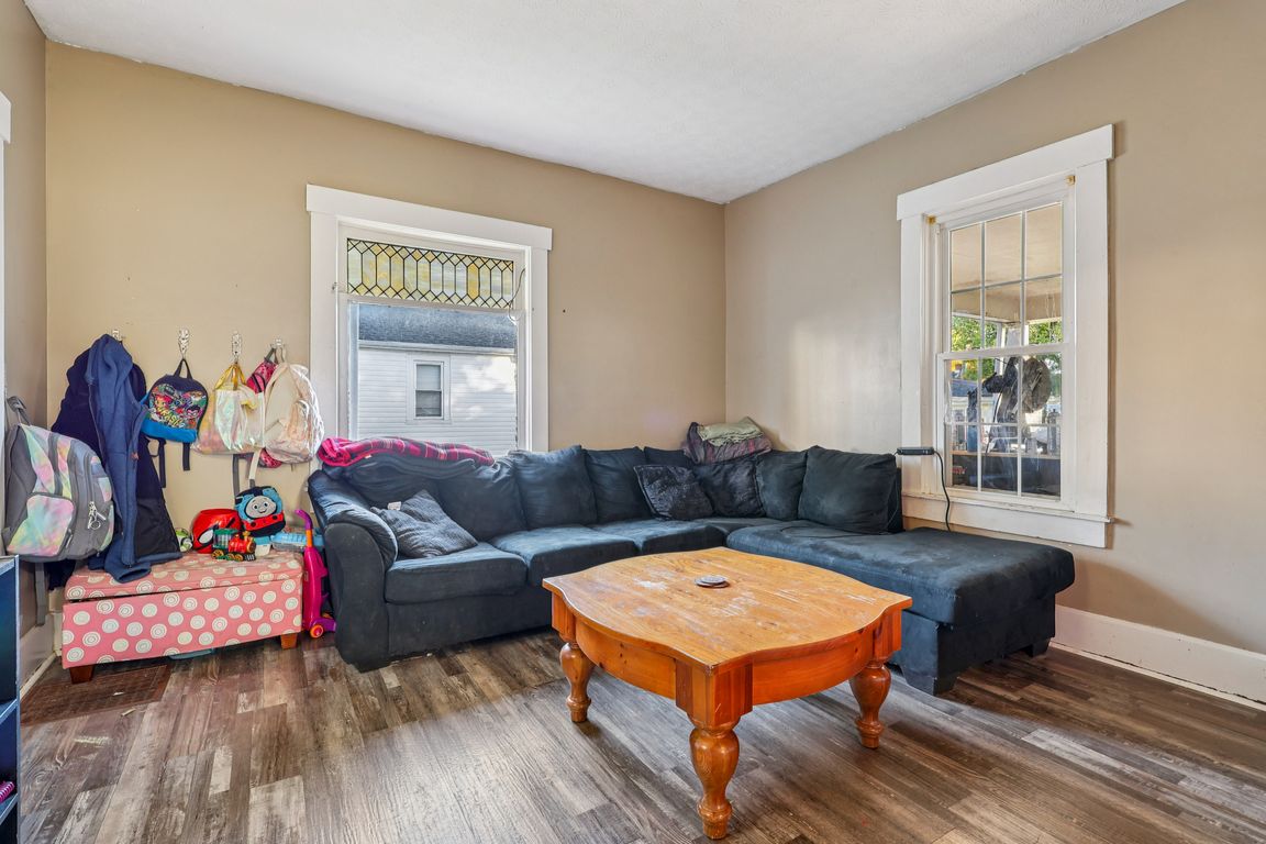 next background image