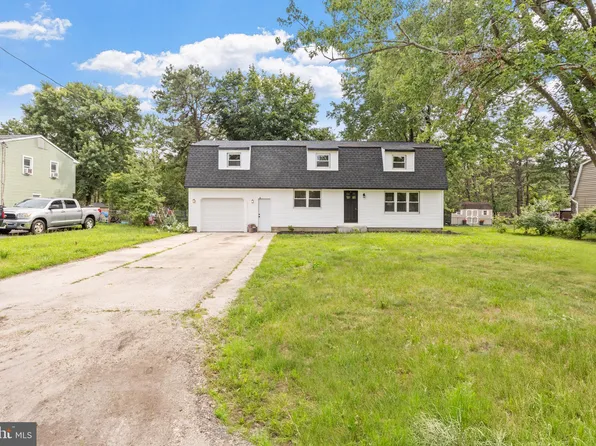 22 Tecumseh Trl, Browns Mills, NJ 08015