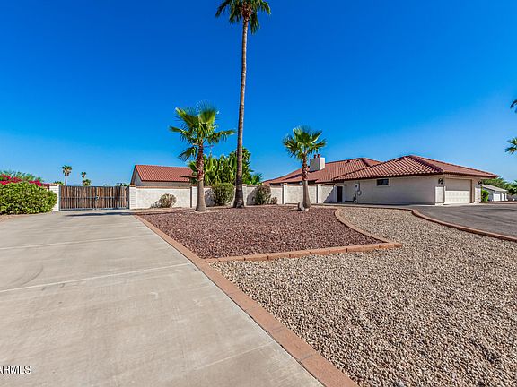 3rd image of 11160 W VENTURI Drive