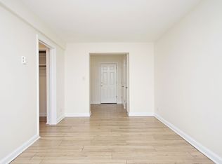 2114 Ivy Rd #14, Charlottesville, VA 22903