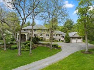 134 Dedham St, Dover, MA 02030