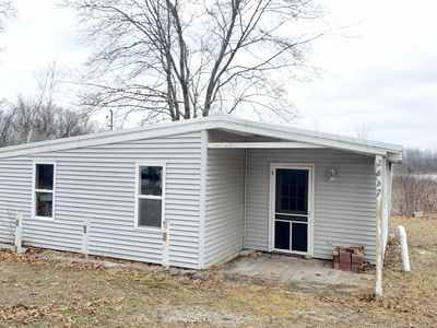 2667 S Lakeside St, Albion, IN, 46701