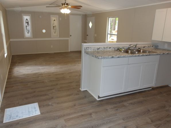 371 Oak Hill Dr