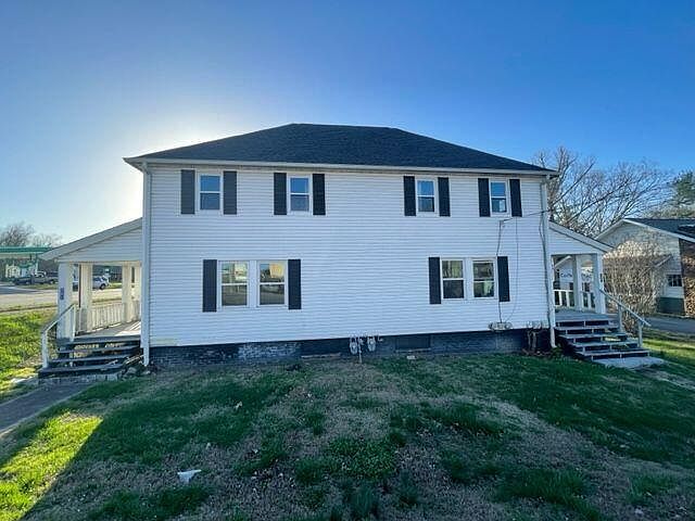 1st image of 301 N Houston St