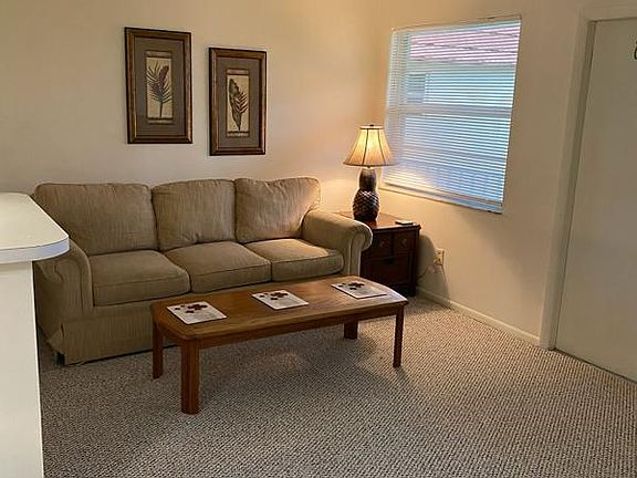 2nd image of 100 Spring Lake Dr APT 204