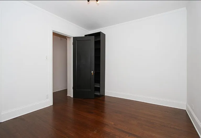 1445 W Elmdale Ave #1 — Photo 12