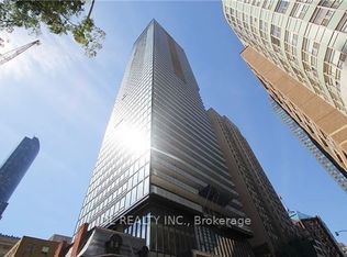 15 Grenville St #3504-C01, Toronto, ON M4Y 0B9