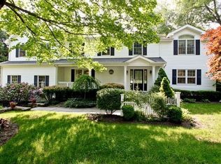 3 Runnymeade Rd, Chappaqua, NY 10514