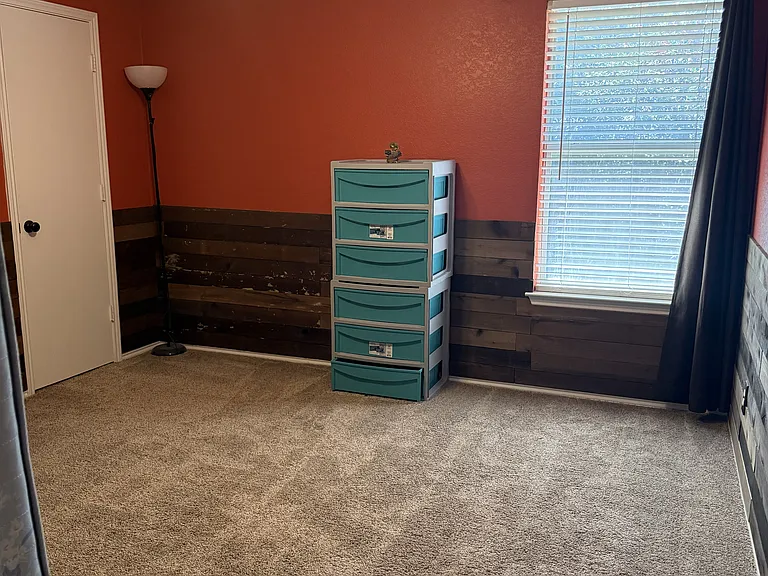 625 Raven Dr — Photo 9
