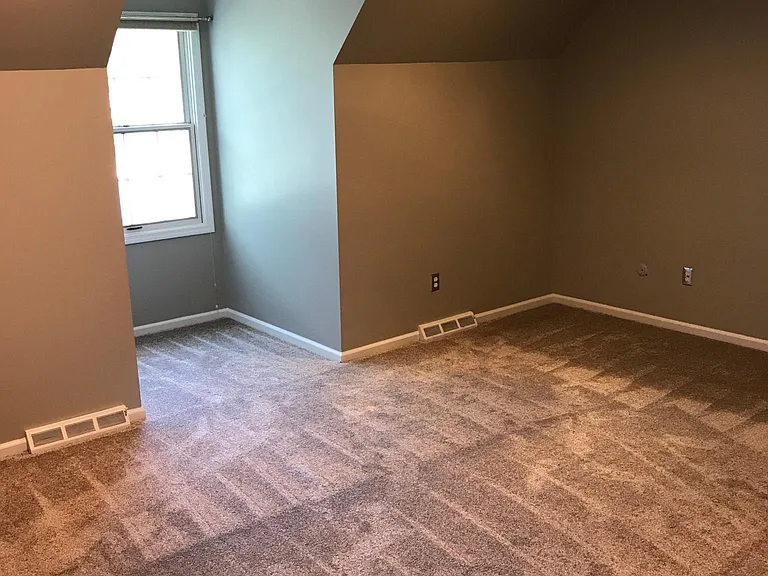 1595 Hamilton Ct — Photo 16