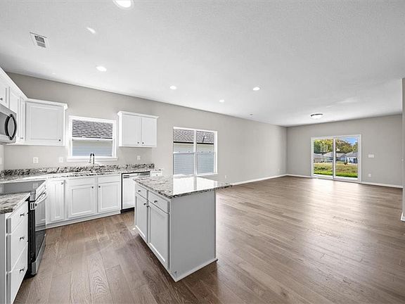 5th image of 7707 NW 123rd Ct