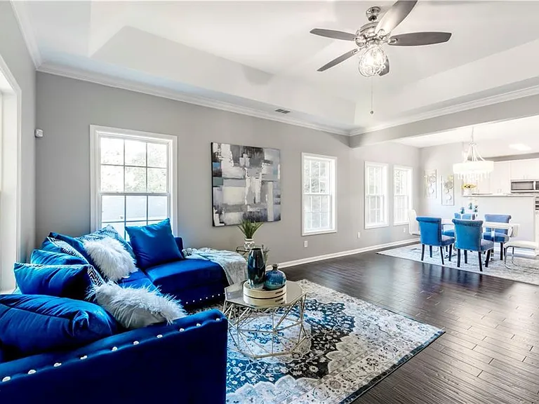 1016 Loma Linda St SW — Photo 5