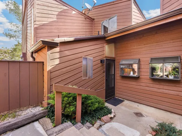 1050 S Saint Vrain Ave #B-2, Estes Park, CO 80517