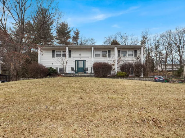 6 Great Oaks Drive, New City, NY 10956